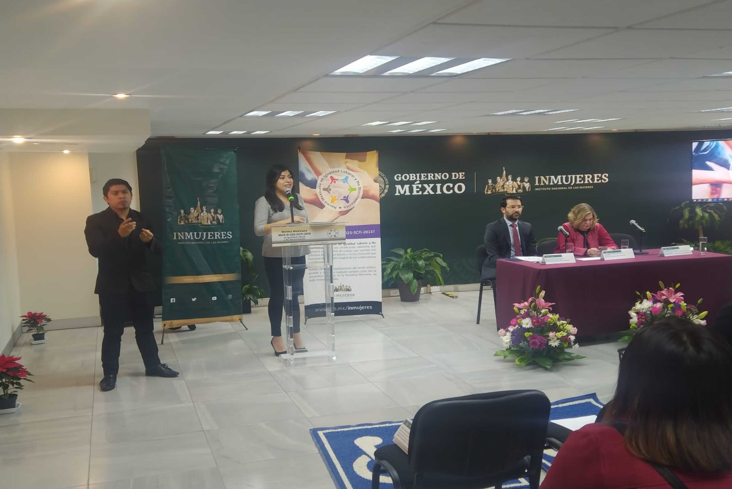Entrega de Reconocimientos a Centros de Trabajo Certificados 2022